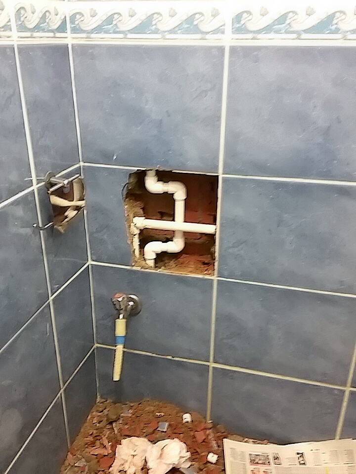 Öztürk Tesisat Banyodaki Su Kaçağı Tespiti - 5